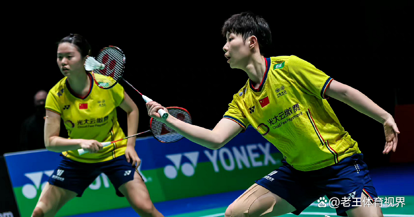 包含马来西亚队碾压丹麦队,黄鸭组合点燃赛场的词条 包含马来西亚队碾压丹麦队,黄鸭组合点燃赛场的词条