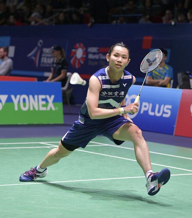 日本队鏖战韩国队,李梓嘉关键制胜 日本队鏖战韩国队,李梓嘉关键制胜