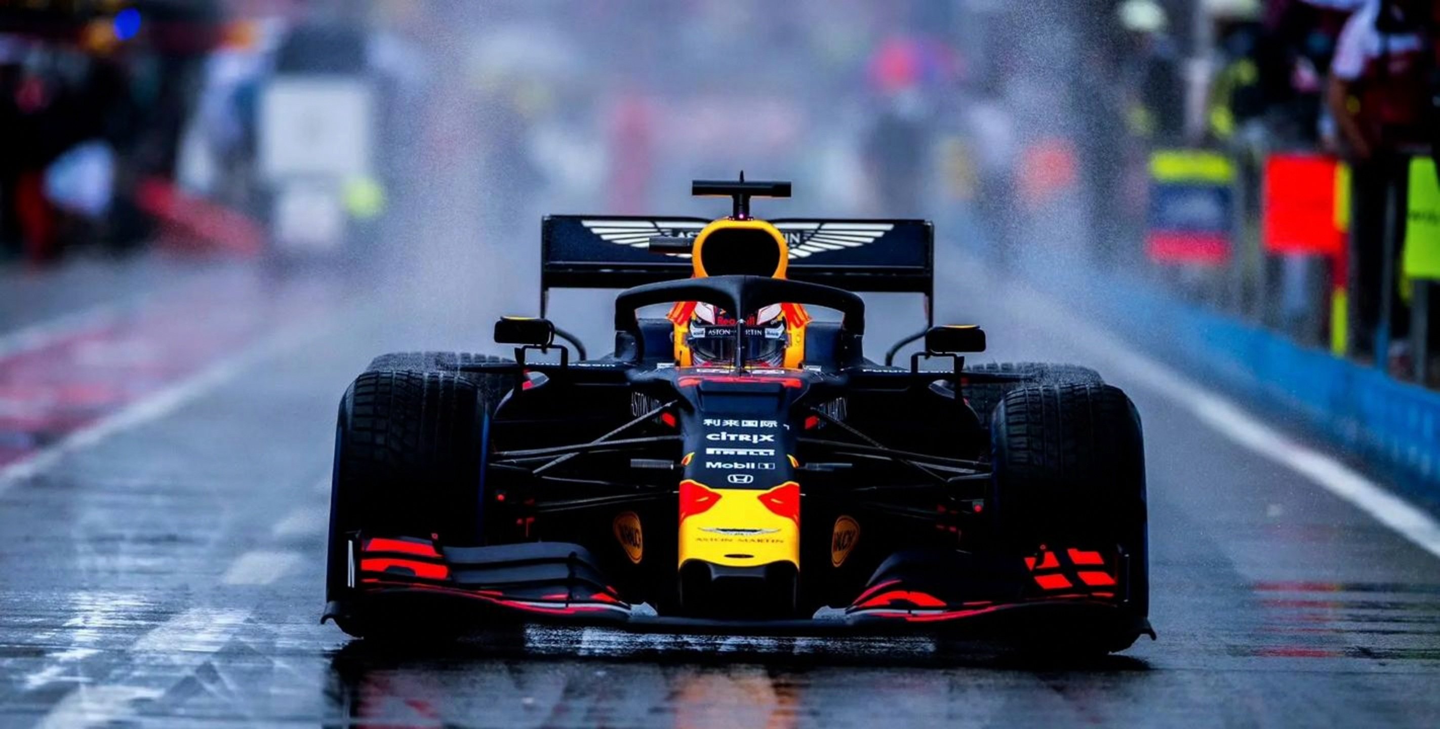 法拉利险胜雷诺车队，拉塞尔刷新纪录