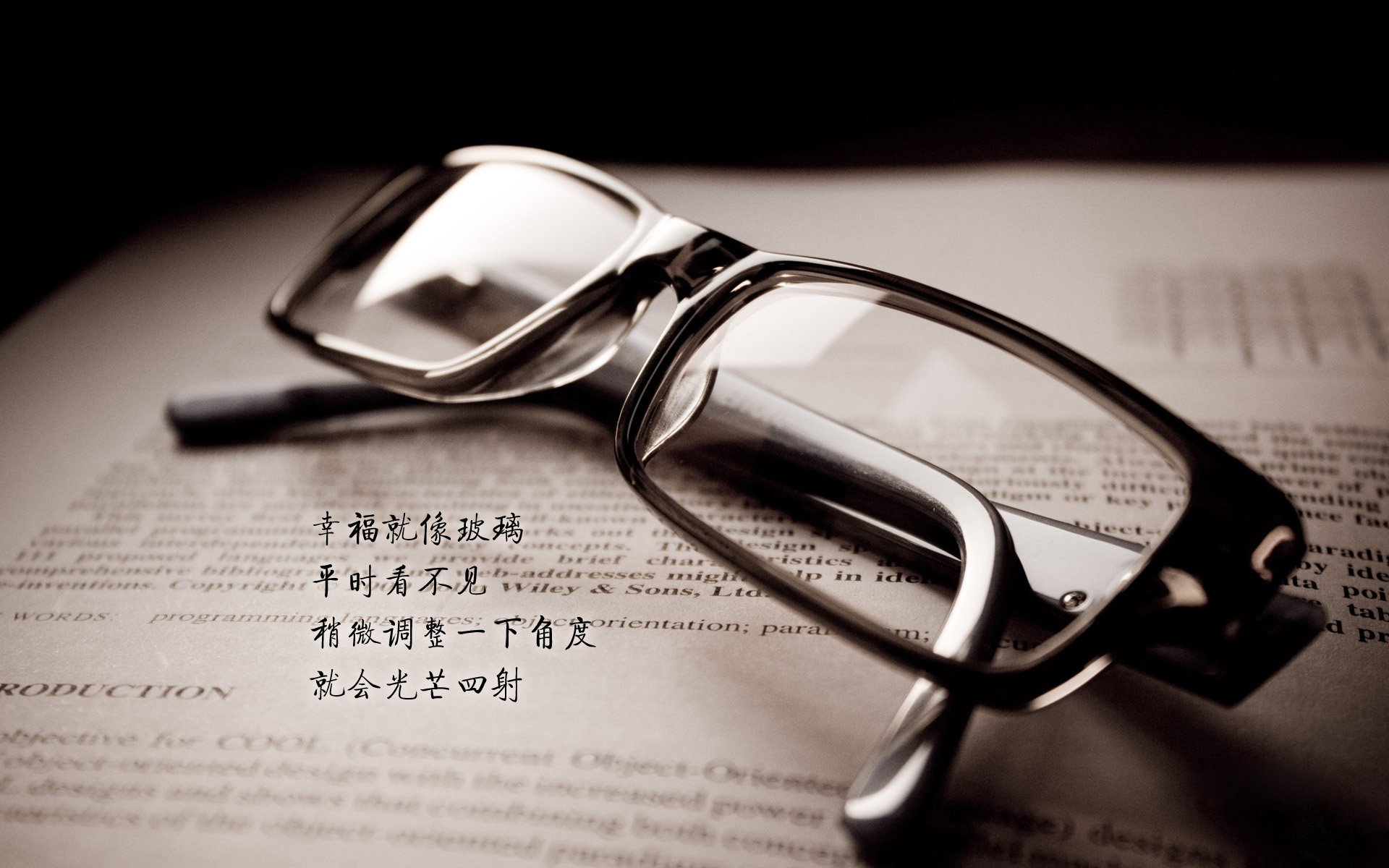 爱游戏-红色闪电斩落绿色风暴，塞恩斯领军雷诺完胜阿斯顿马丁的背后战术密码