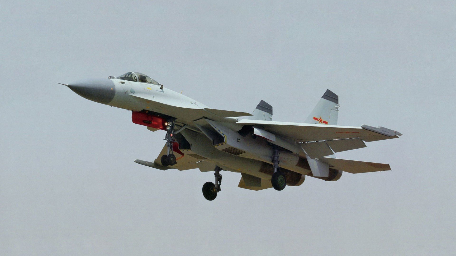 爱游戏在线-战术纪律与个体爆发，切尔西压制与巴斯托尼接管背后的竞技智慧