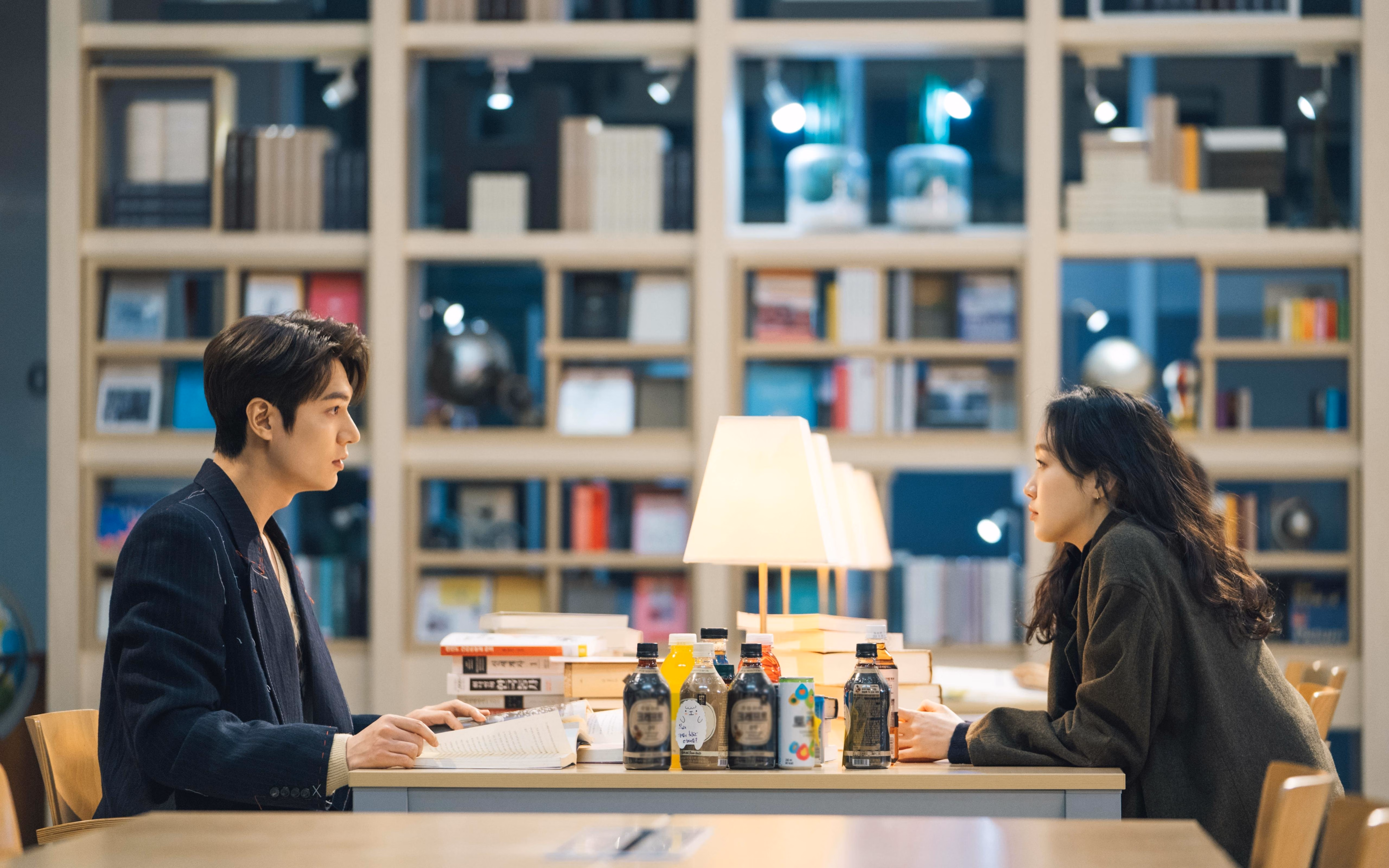 爱游戏官方-钢铁与丝绸，当坎特的硬仗意志遭遇多特蒙德的日本旋风